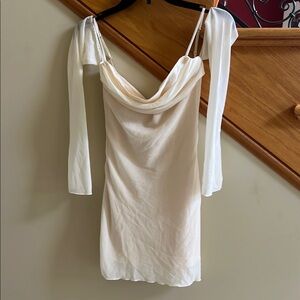 Oh Polly Elegant Cream Dress Size 6 New With Tags